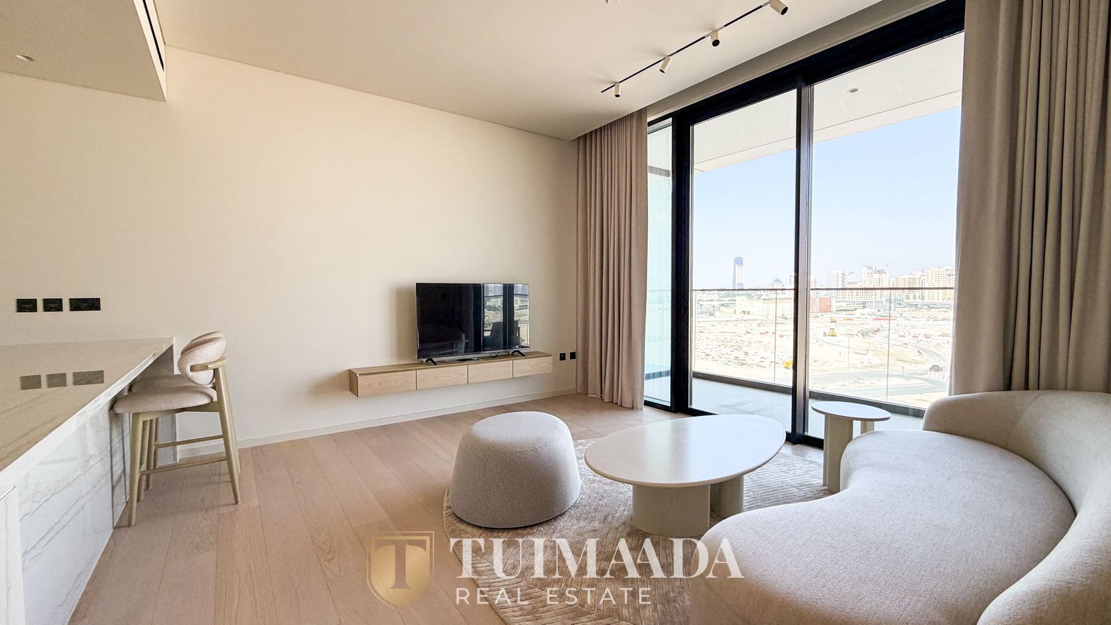 READY TO MOVE IN | SPACIOUS LAYOUT | LUXURY BRAND