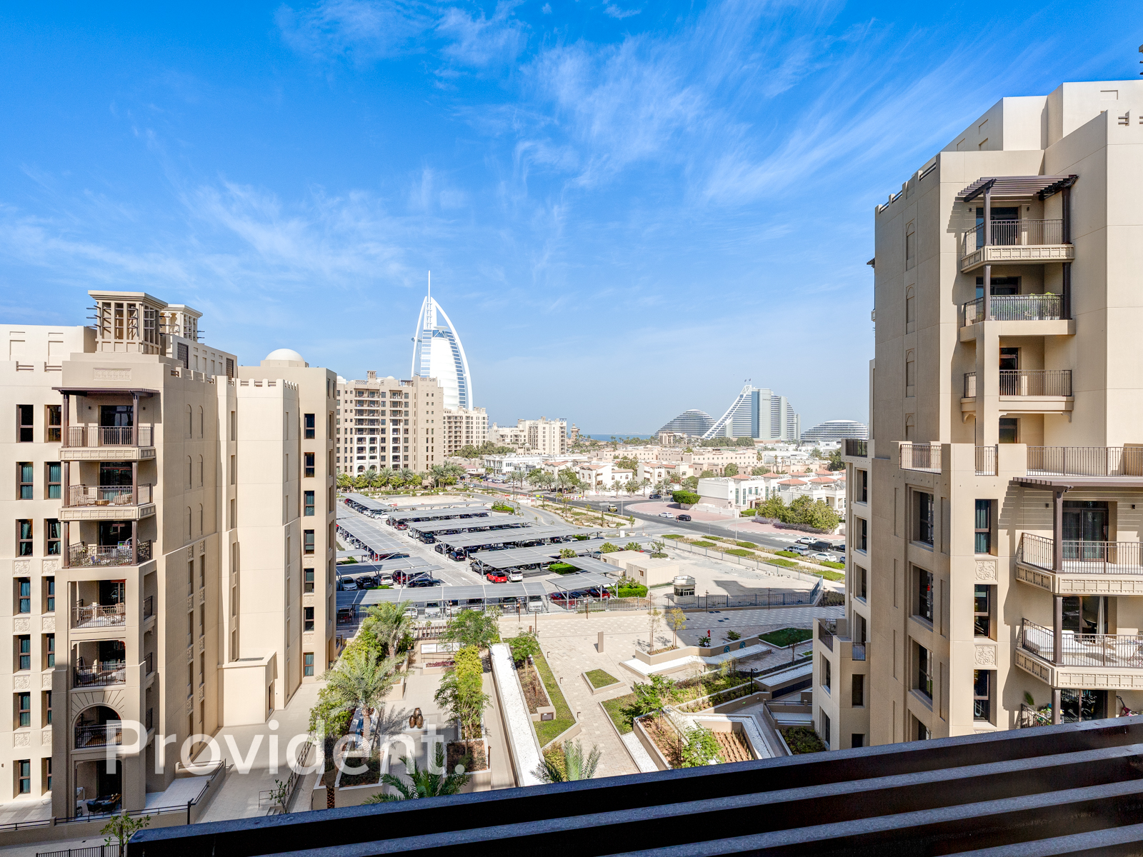 Luxury 4BR | Burj Al Arab View | Prime Area