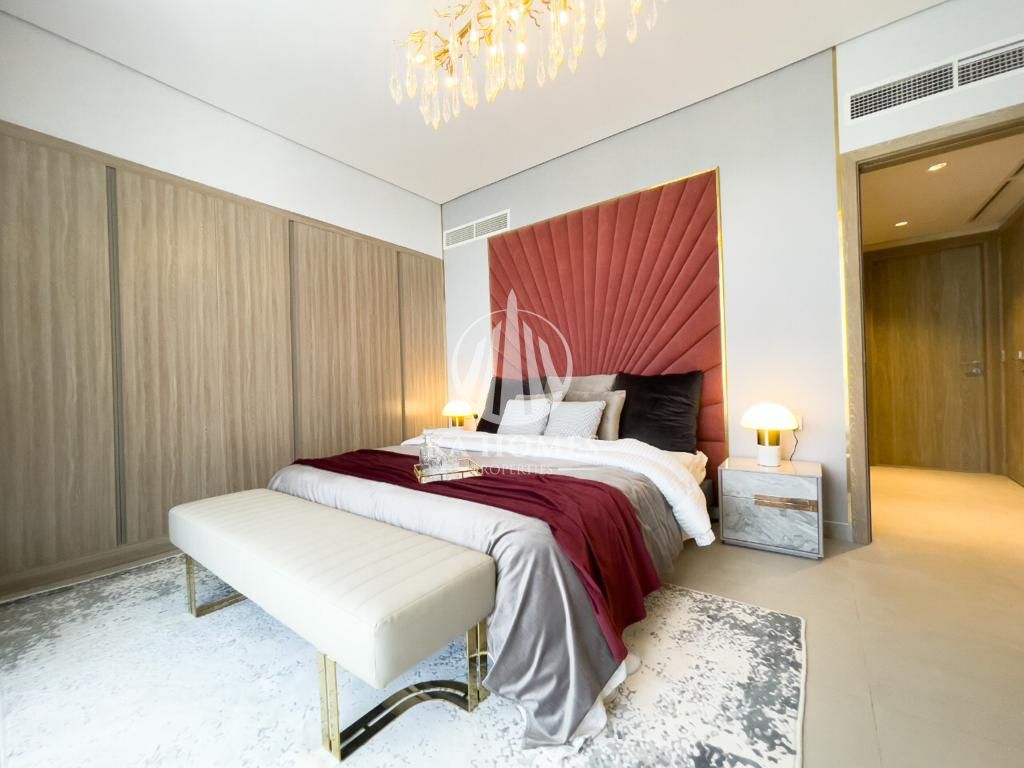 Exclusive investment opportunity: a luxury sea-view villa with modern design and strong returns