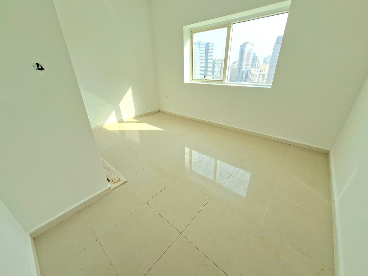 Studio opposite Mall of Arabia | Dubai exit | Deferred deposit | Semi-separated kitchen | Payment plans