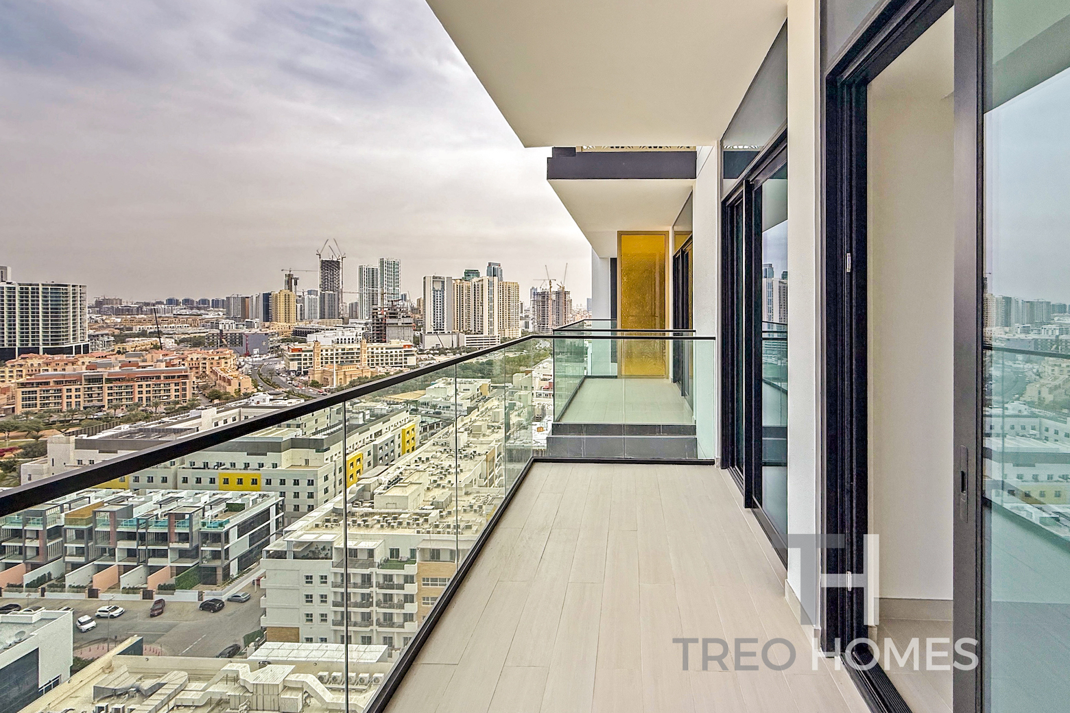 Vacant End of March | Beautiful Unit | Modern