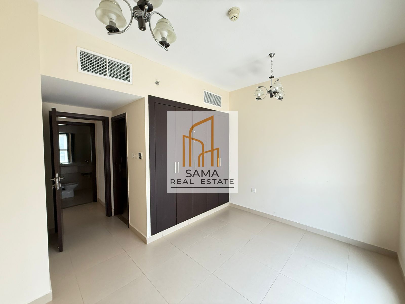 12 Chaques payment 1 month free 2BHK with car parking JUST 50K IN School zone