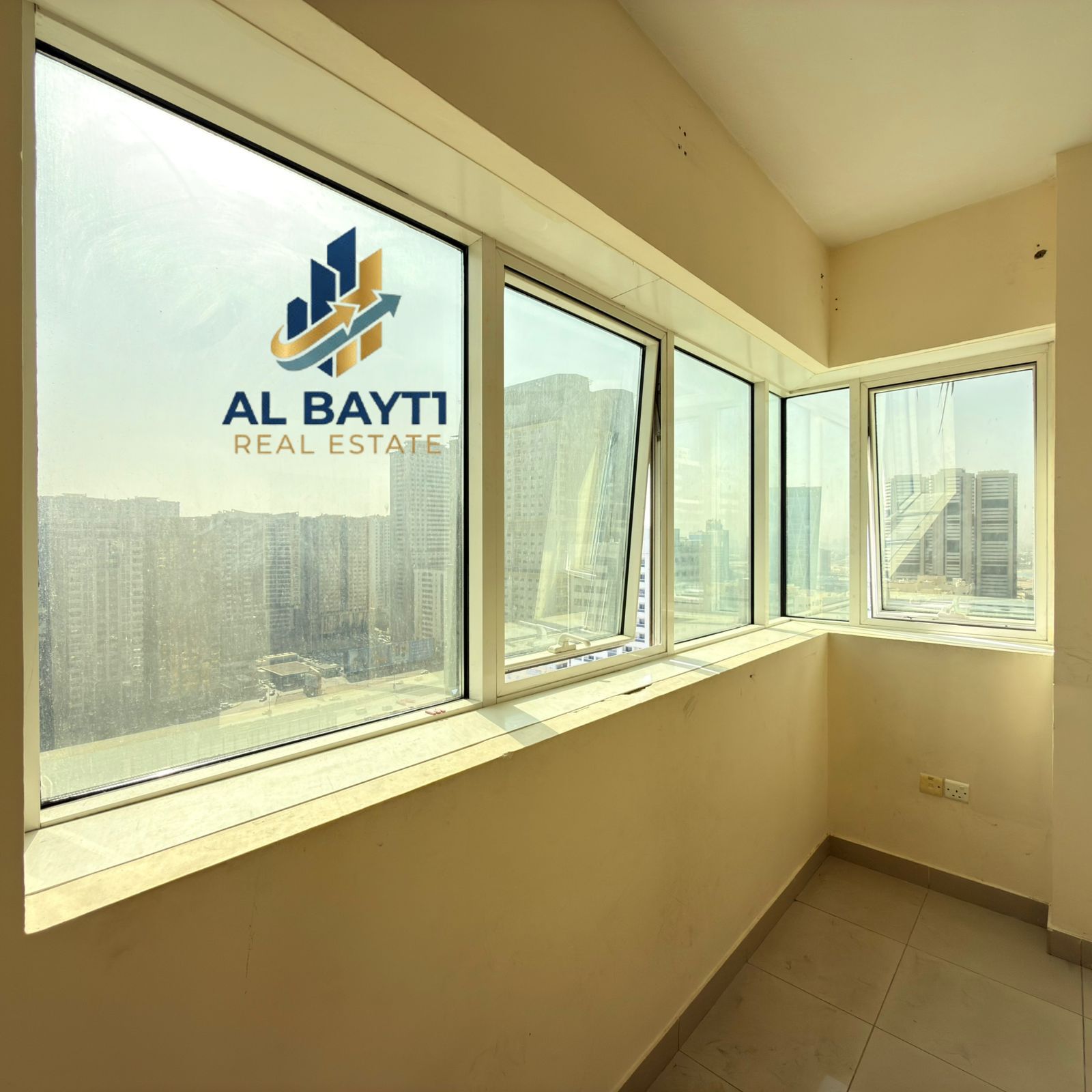 Specious 2bhk Ready To Move 1 Parking Family building Near Bus Stop 6 Cheques only 50k
