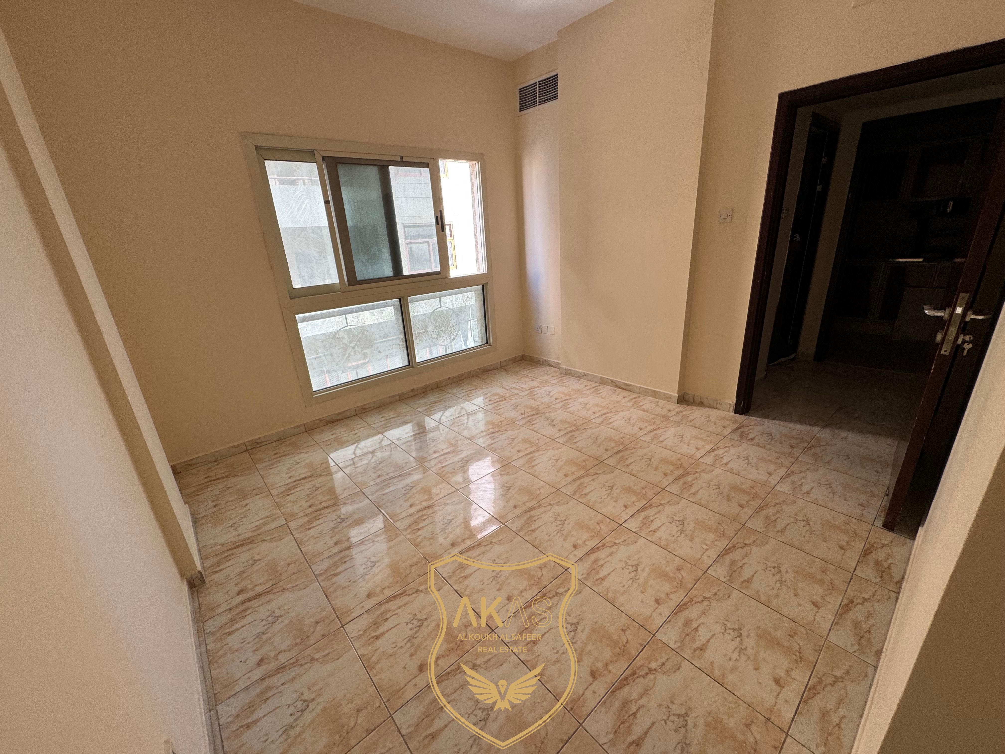 Centralized AC Good Looking 1bhk apartment For Family Only