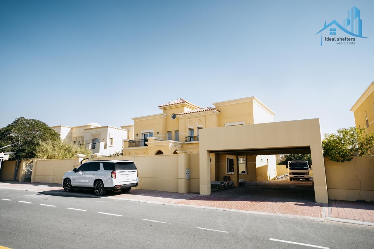 HUGE SIZE_PRIME LOCATION _STUNNING 5BR VILLA