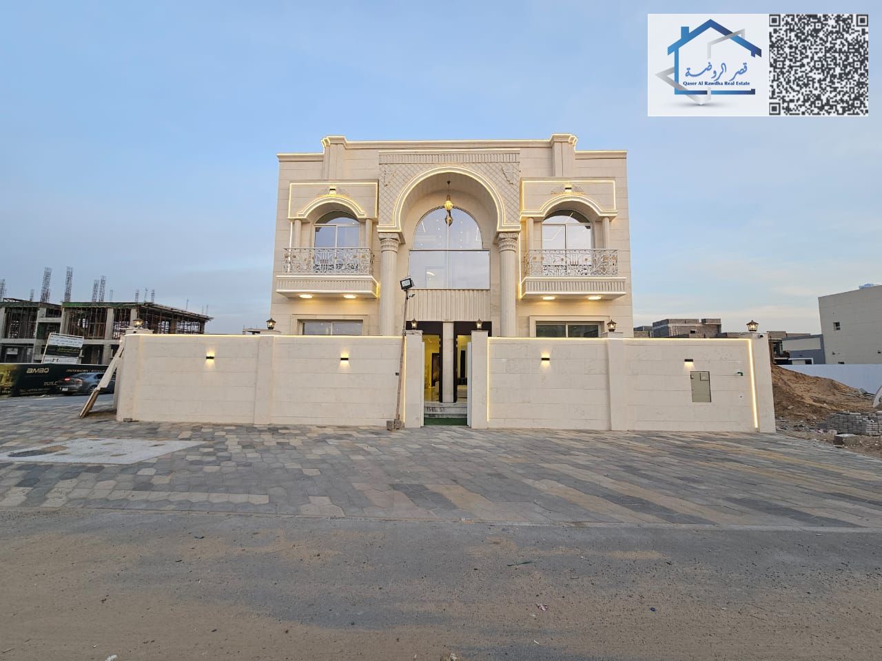 Villa in one of Ajman's most prestigious areas. Unique design with a swimming pool. Registration fees included. Freehold ownership for all nationaliti