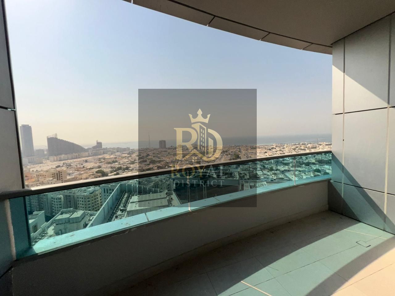 ULTRA LUXURY 3-BR APARTMENT | SEA VIEW | EXPANSIVE LIVING SPACE (3165 SQFT)