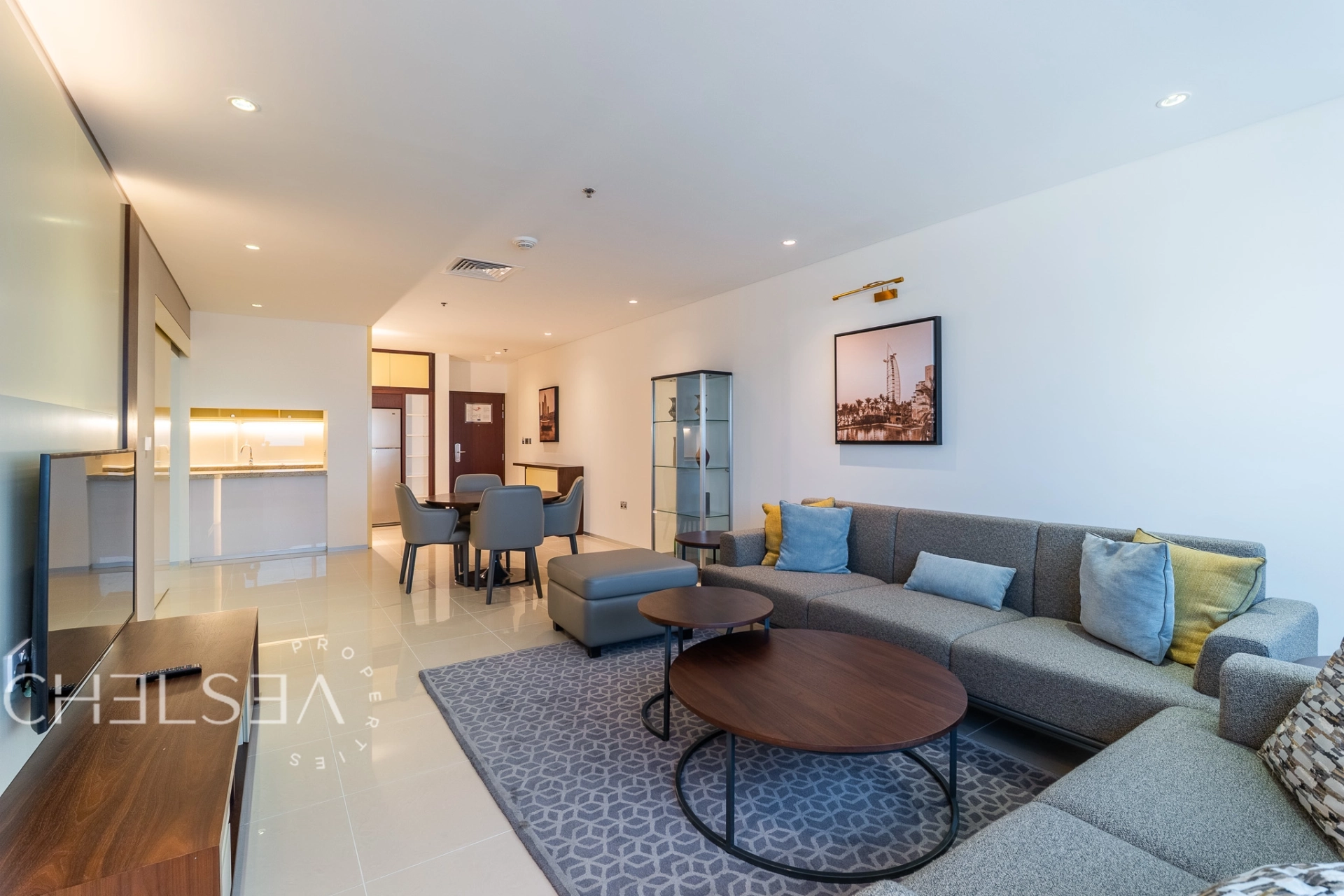 CLOSE TO TRADE CENTER STATION | FLEXIBLE PAYMENT