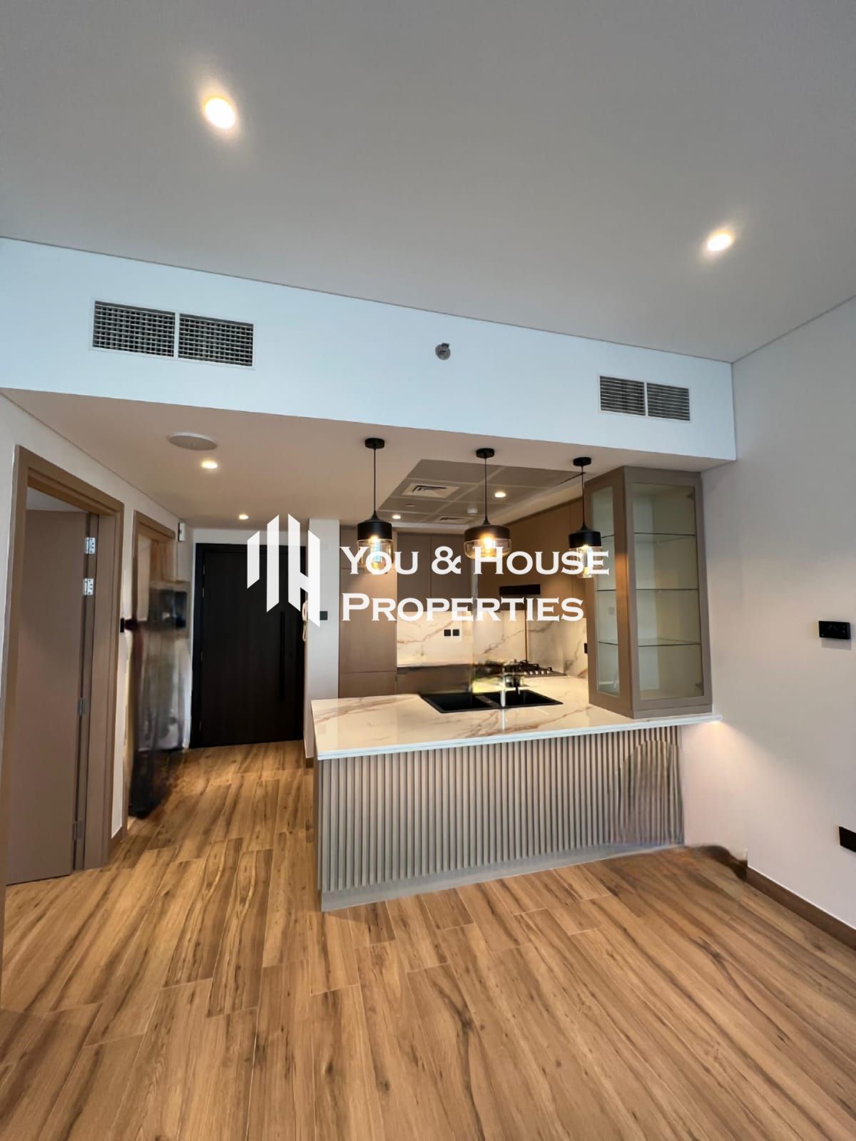 Brand New Apartment I Luxury Lifestyle I Sleek Interiors