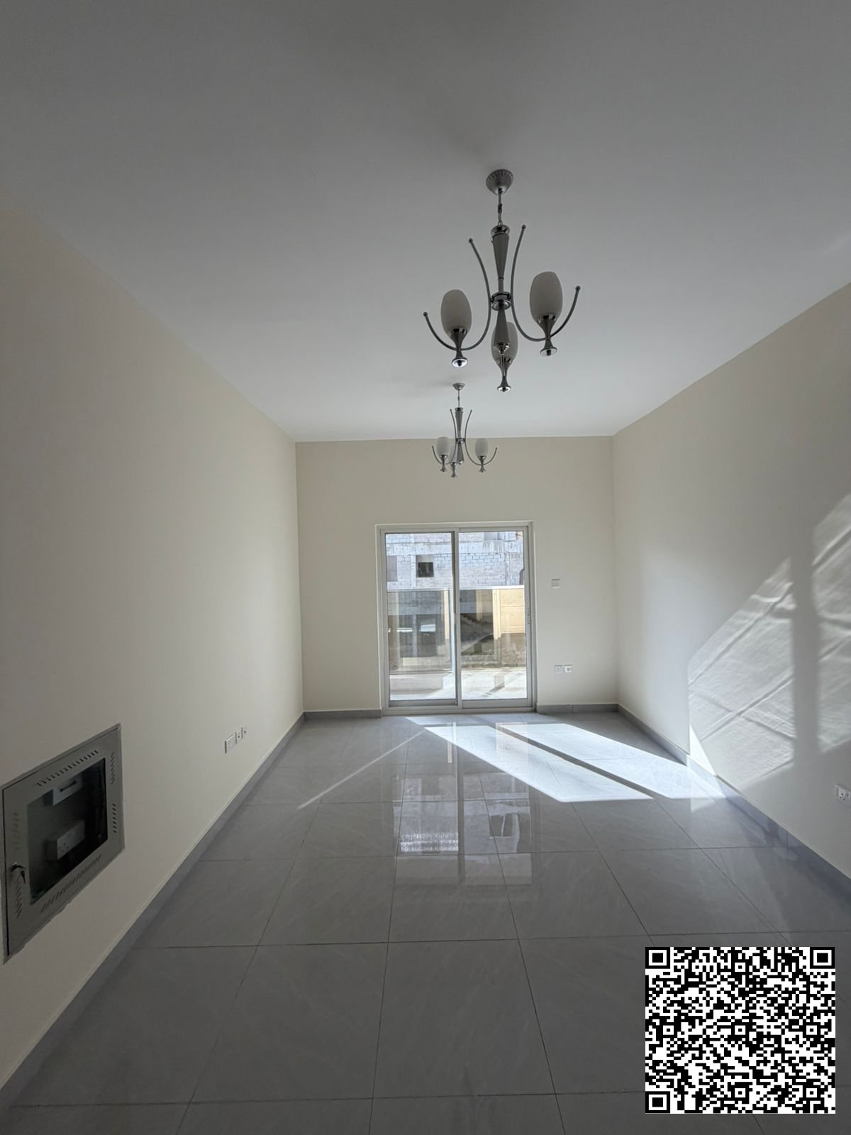 First-tenant apartment with 2 bedrooms, a living room, 3 bathrooms, and a balcony – Al Rawda 2