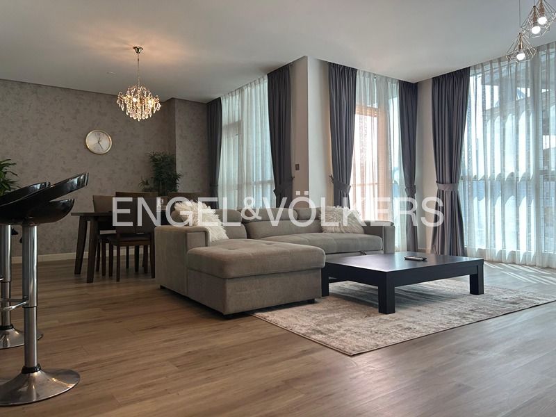 Exclusive | Spacious Layout | Vacant