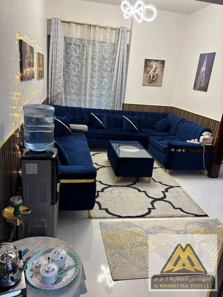 For sale : One-bedroom apartment with parking in Garden City Towers