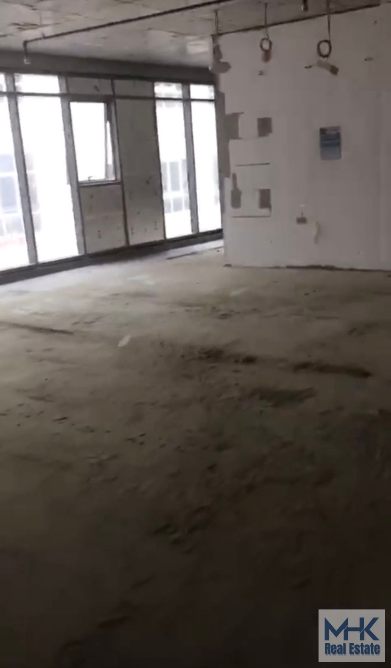 Large office in AL Multaqa Avenue Mirdif Hills