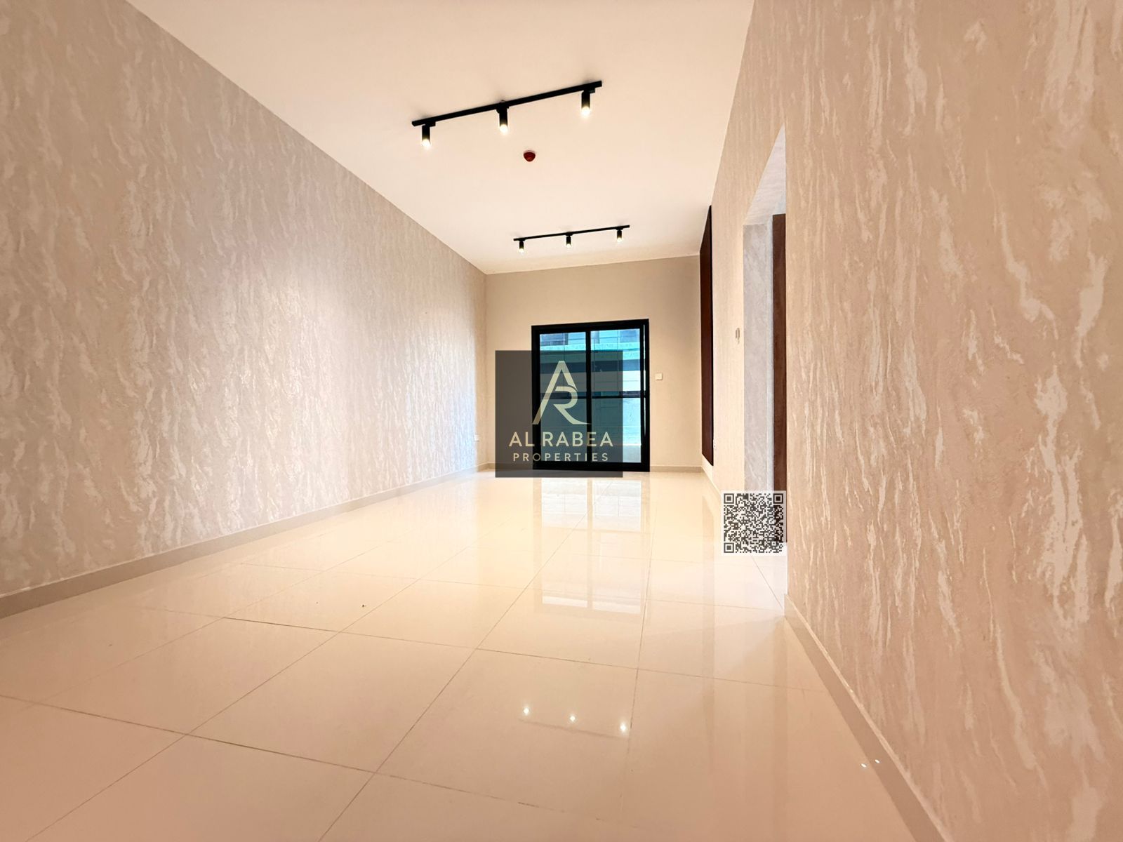 First occupancy - open view - very prime location - next to Gulf Bridge