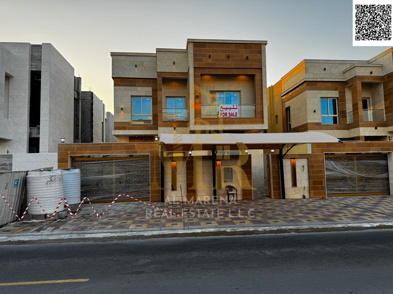A villa with a price including registration fees, ownership, electricity, water and air conditioning on the main street, ready to live in in the most