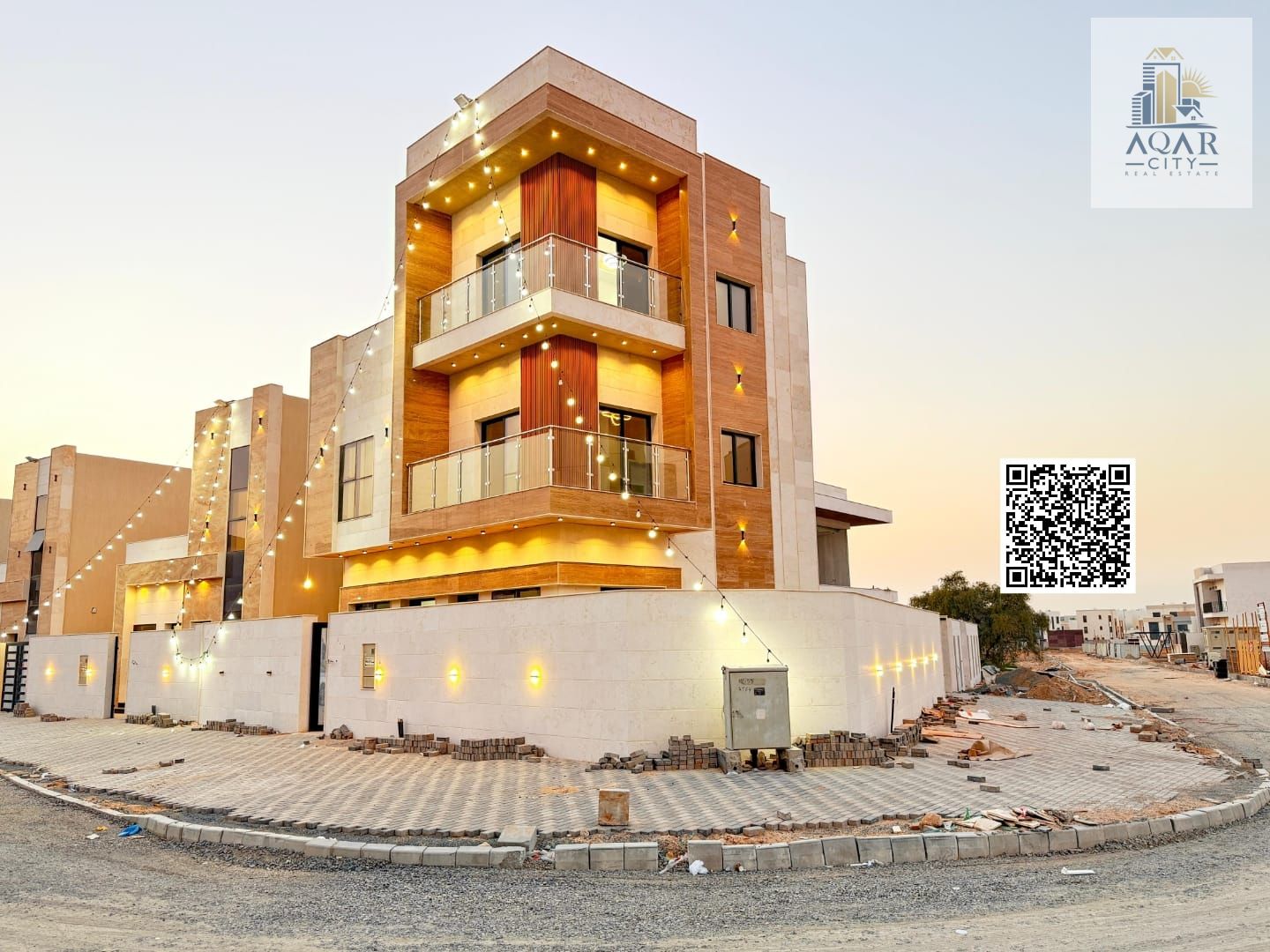 **A strategic location near all services A distinctive location including registration and ownership fees. It has a roof, an indoor yard, and the corner of two streets opposite Mohammed bin Zayed High-quality finishing, negotiable, and a spacious area