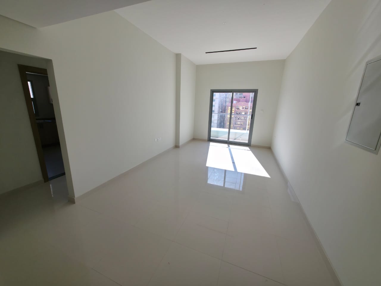 Brand new apartment for annual rent in Al Nuaimiya, Ajman. First occupancy. Three bedrooms and a living room in a prime location, close to Al Hikma Sc