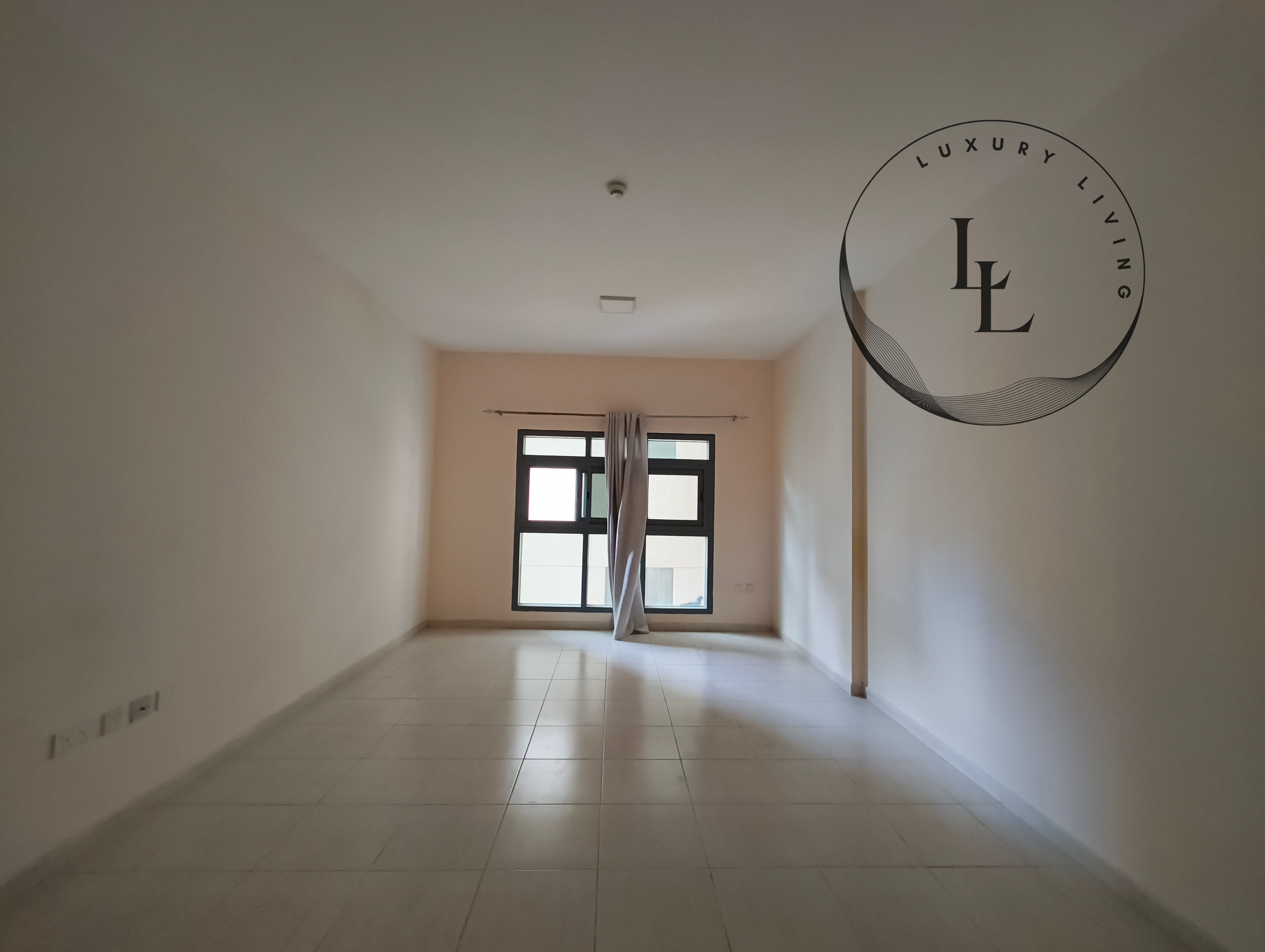 Nice 2 bhk with spacious hall and 2 washrooms, big kitchen at prime location.