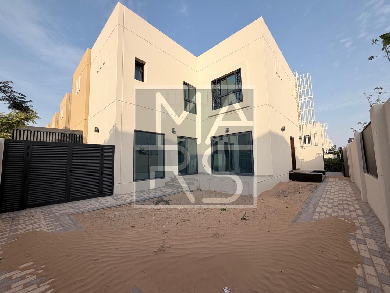 Corner Unit | Phase 04 | Gated Community