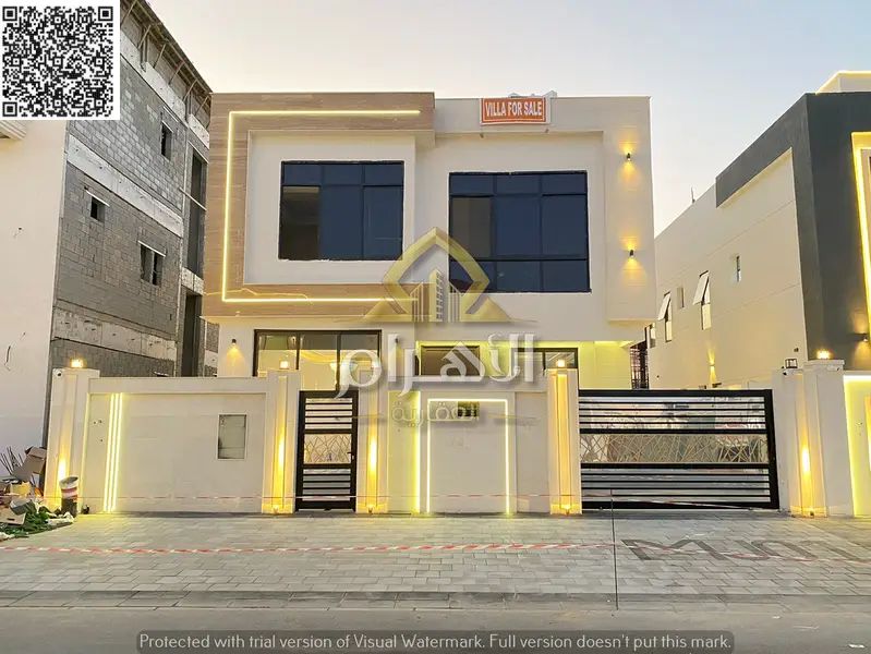 A magnificent and spacious villa, including registration fees, consisting of 6 master bedrooms with built-in wardrobes and a deck