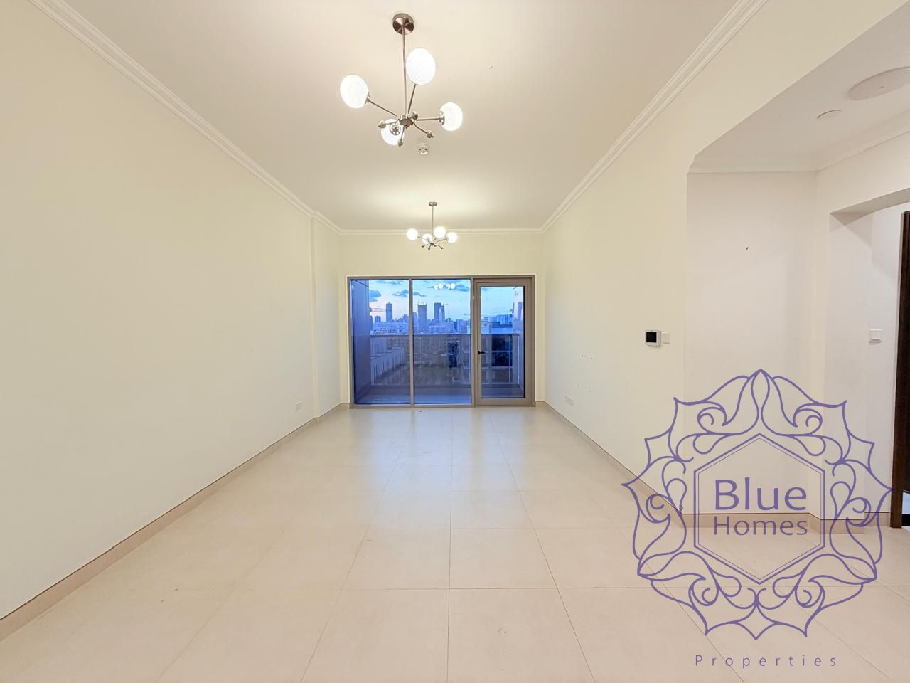 STUNNING 3BR+MAIDS ROOM || CLOSE TO MIRACLE GARDENS