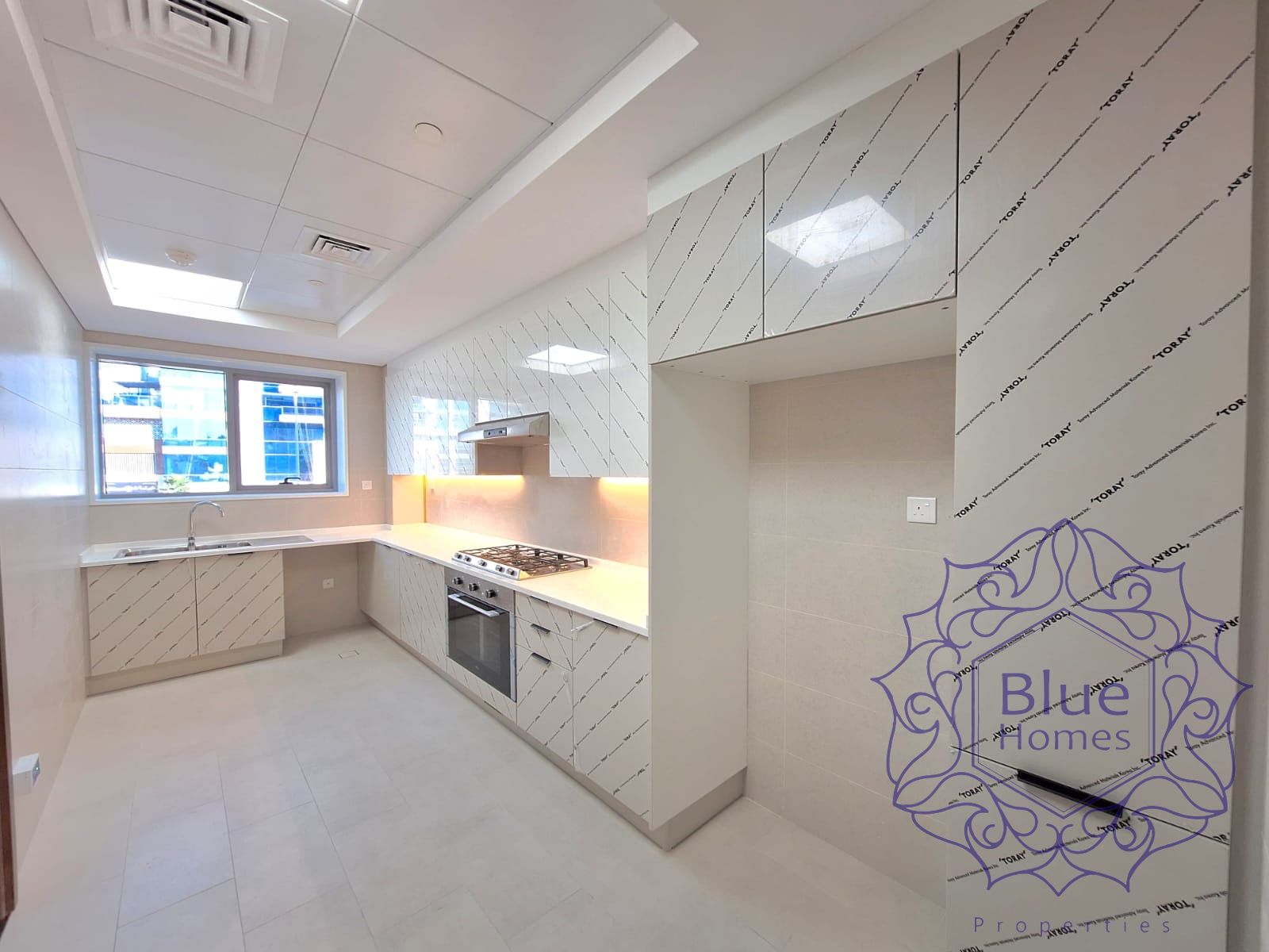 Huge 3BR+ Maids Vacant 180K 4cheq