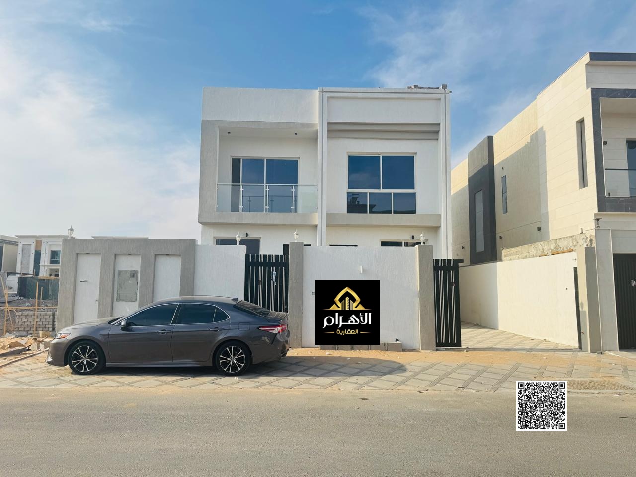 Own your dream villa and invest in a luxurious villa in the heart of Al Zahia with elegant finishing – seize the opportunity!