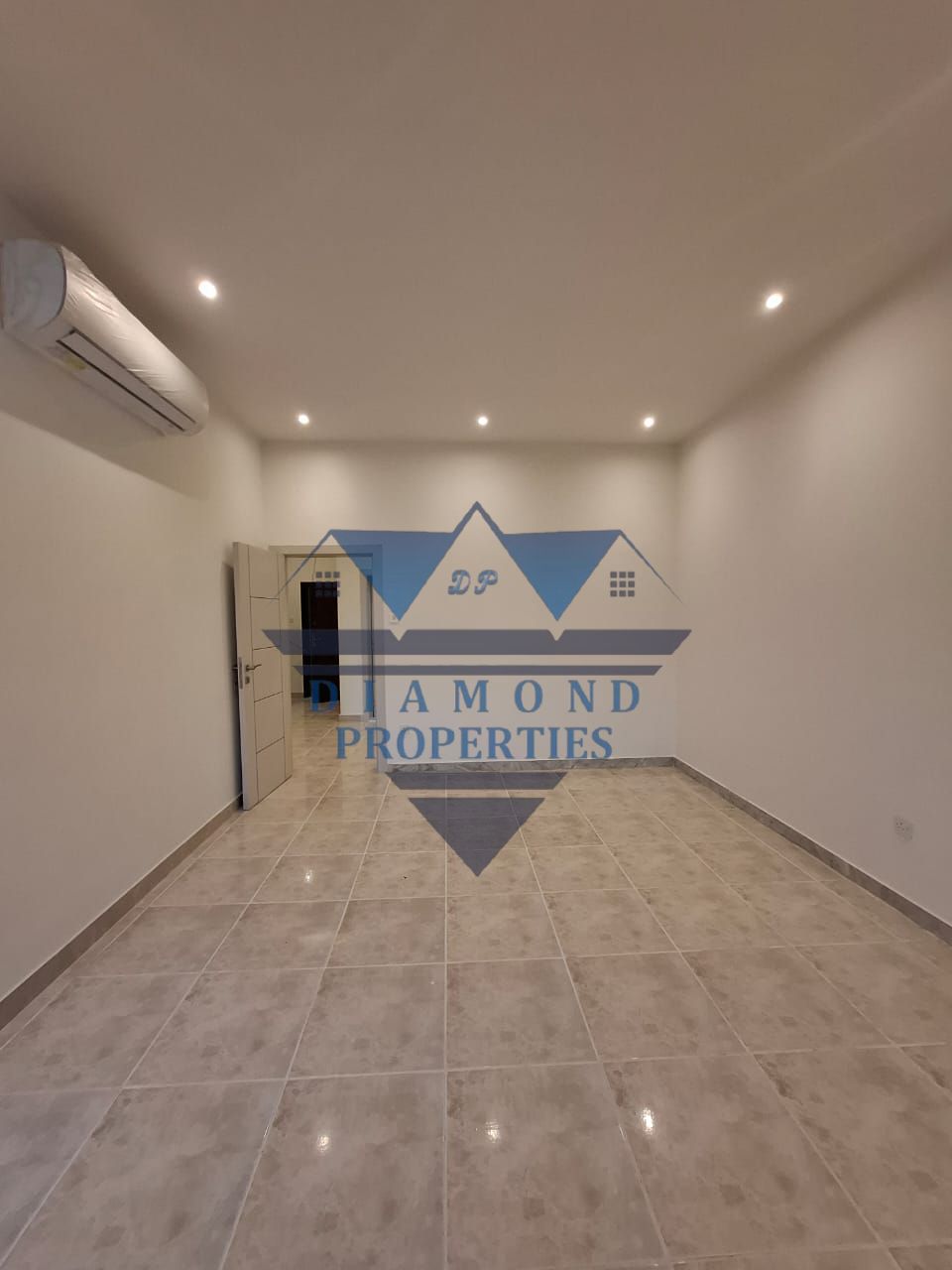 ABU SHAGRA 3BHK APPMANT SIPLT AC BIG APPMANT ONLI 55K RANT
