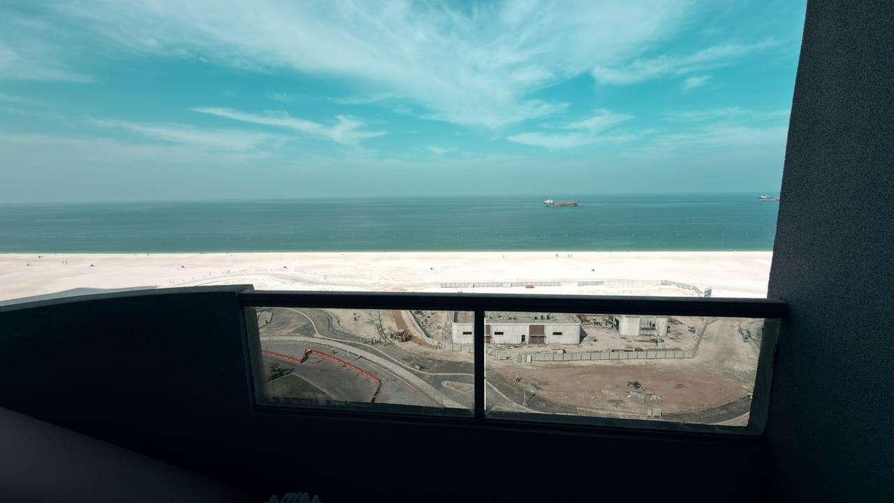 For annual rent in Ajman: the most beautiful apartments with the finest finishes and largest spaces. Three-bedroom apartment with a living