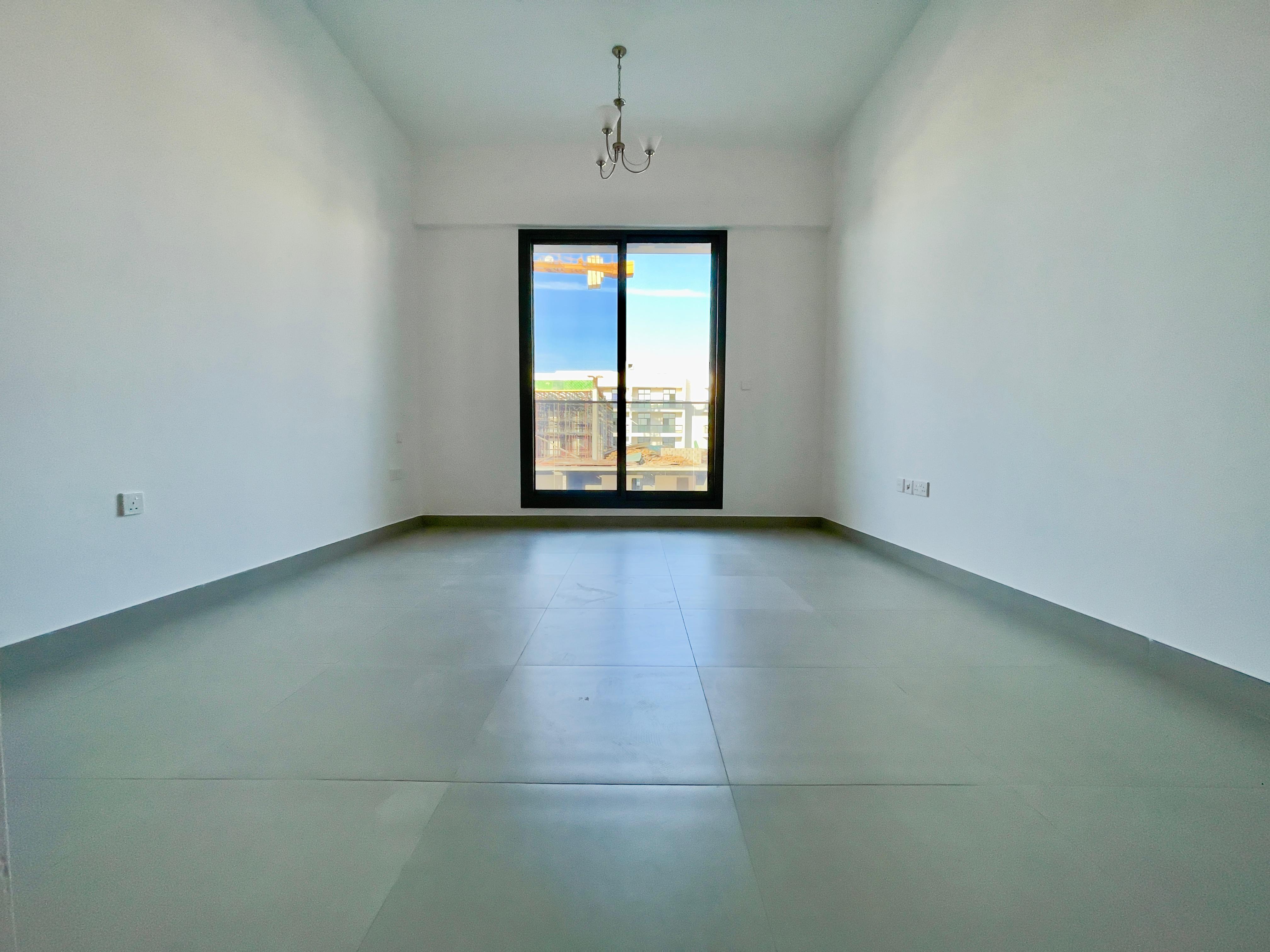 BRAND NEW BUILDING STUDIO APARTMENT 6 PAYMENTS NEAR BUS STOP