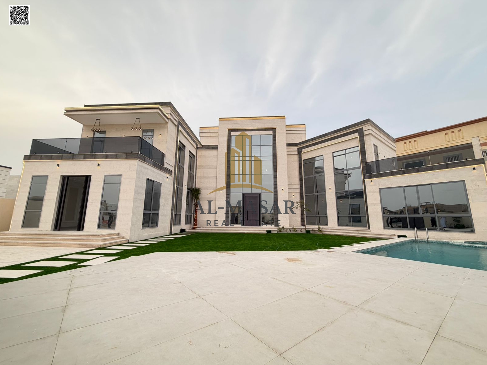A once-in-a-lifetime opportunity! Own your dream villa. Freehold ownership available to all nationalities. Features include a swimming pool, spacious