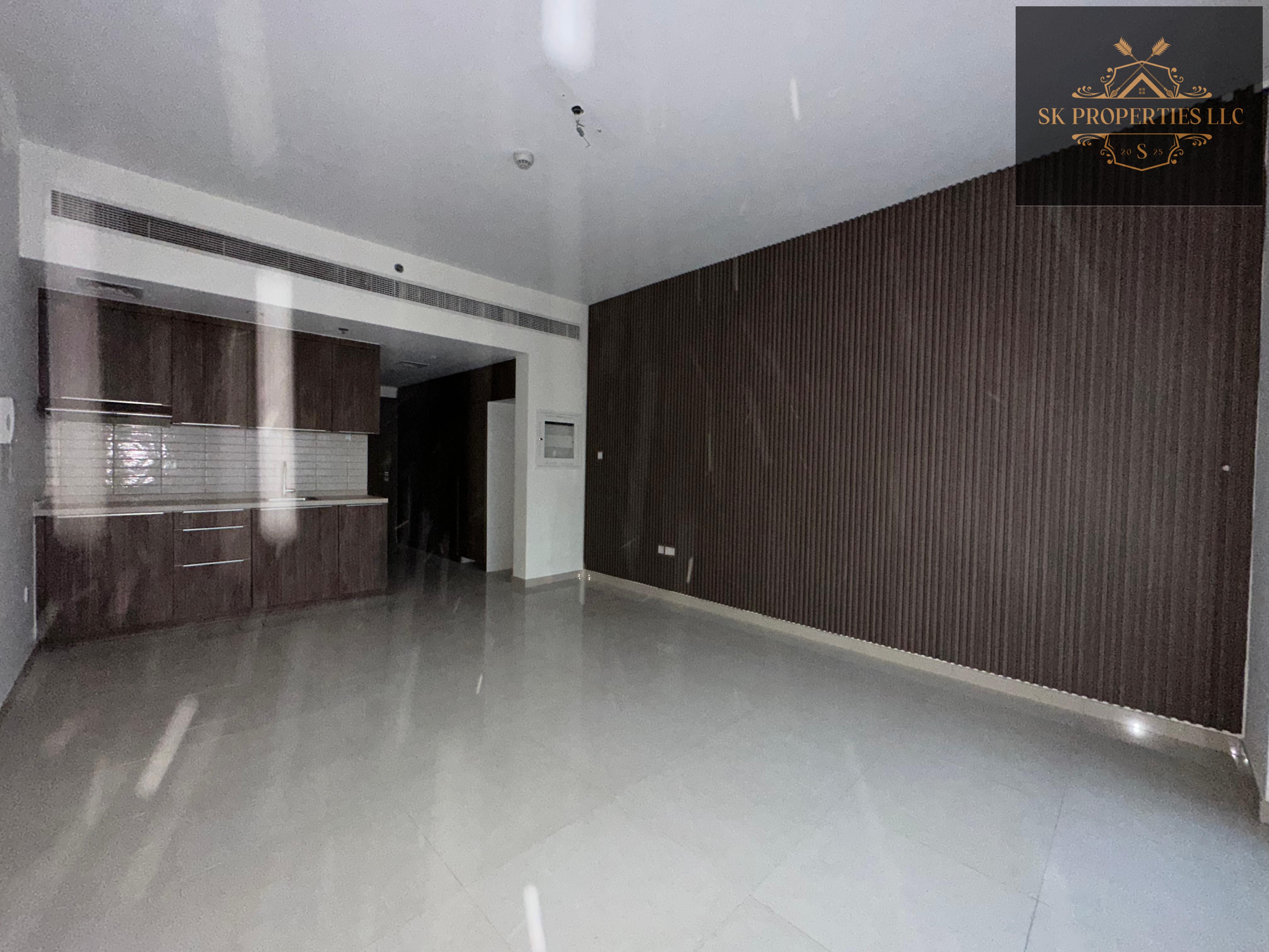 Spacious Unfurnished Studio for Rent in Uptown Al Zahia, Muwaileh – 450 SQFT | Premium Amenities | Prime Location
