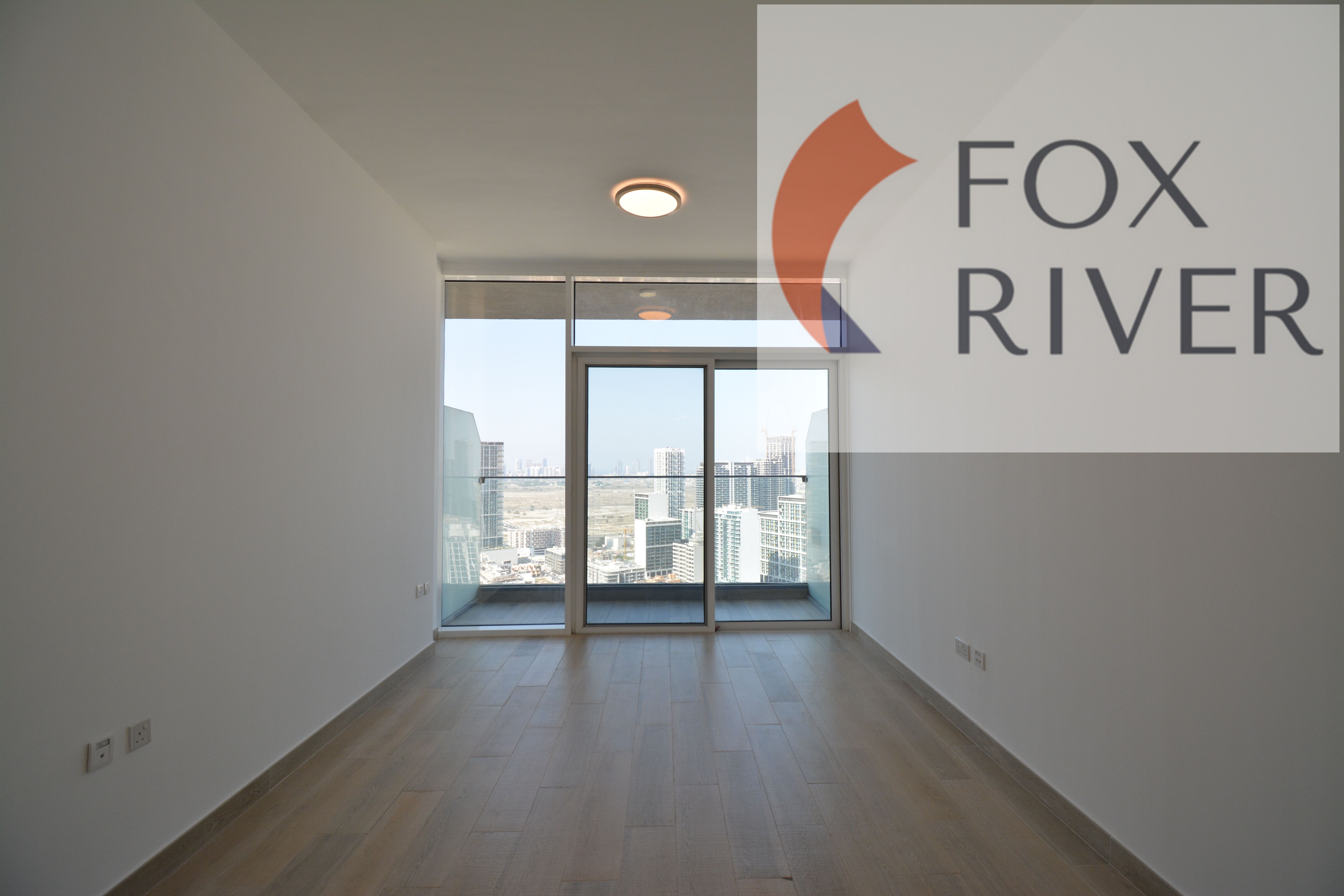 Marina Skyline View | Vacant Soon | Bright Studio