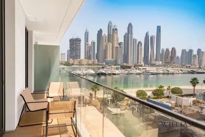1 Bedroom | Marina View | Upgraded