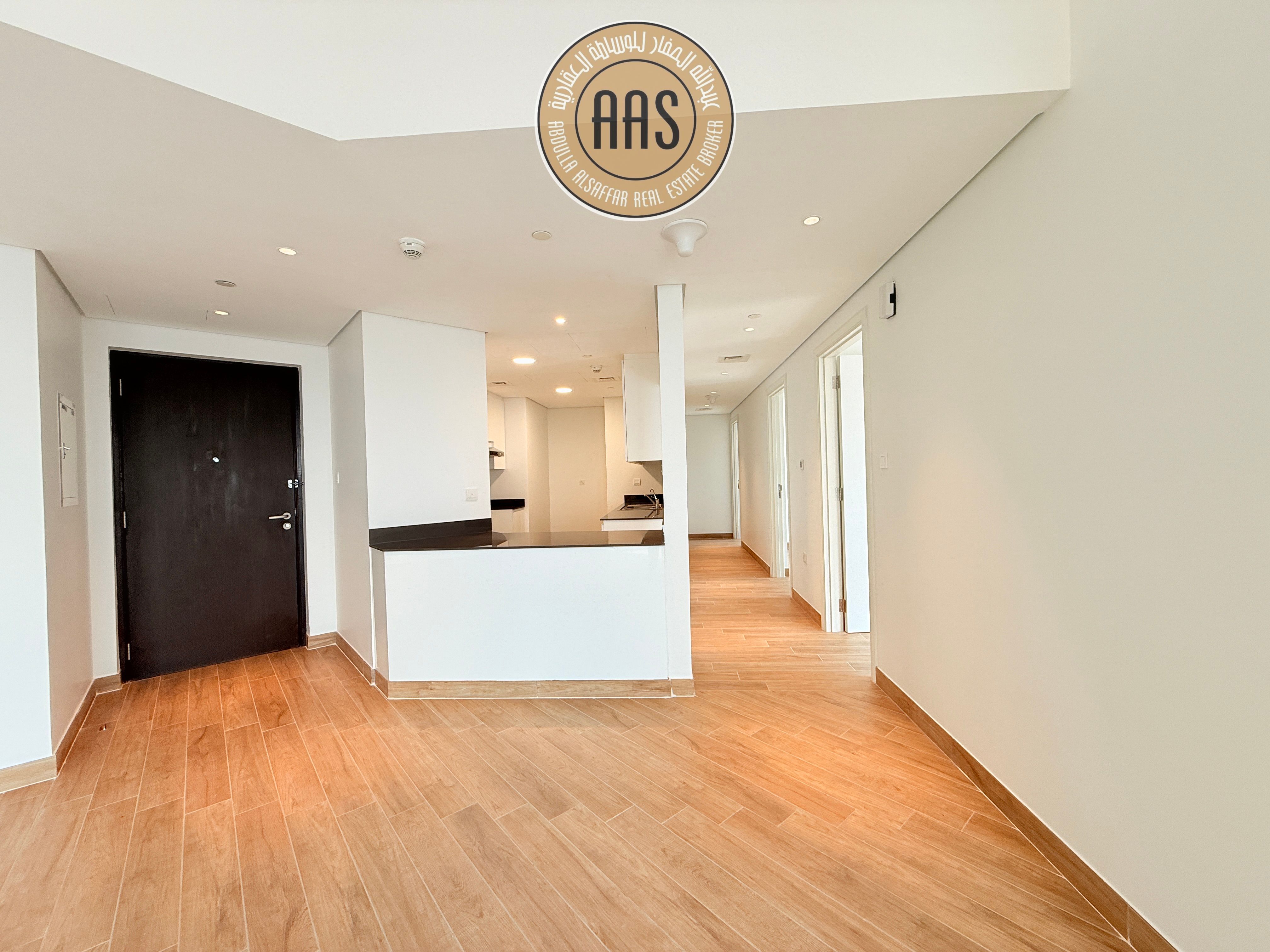 Luxurious 3bhk flat ||Near to Expo park and Metro Station ||All Facilities