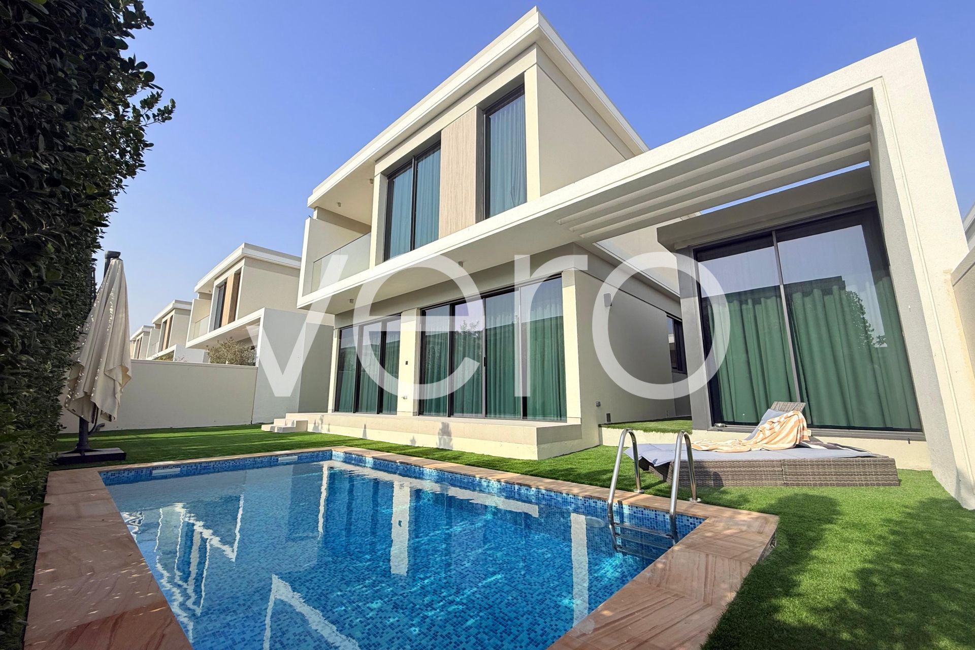 Private Pool | Upgraded | Closed Kitchen