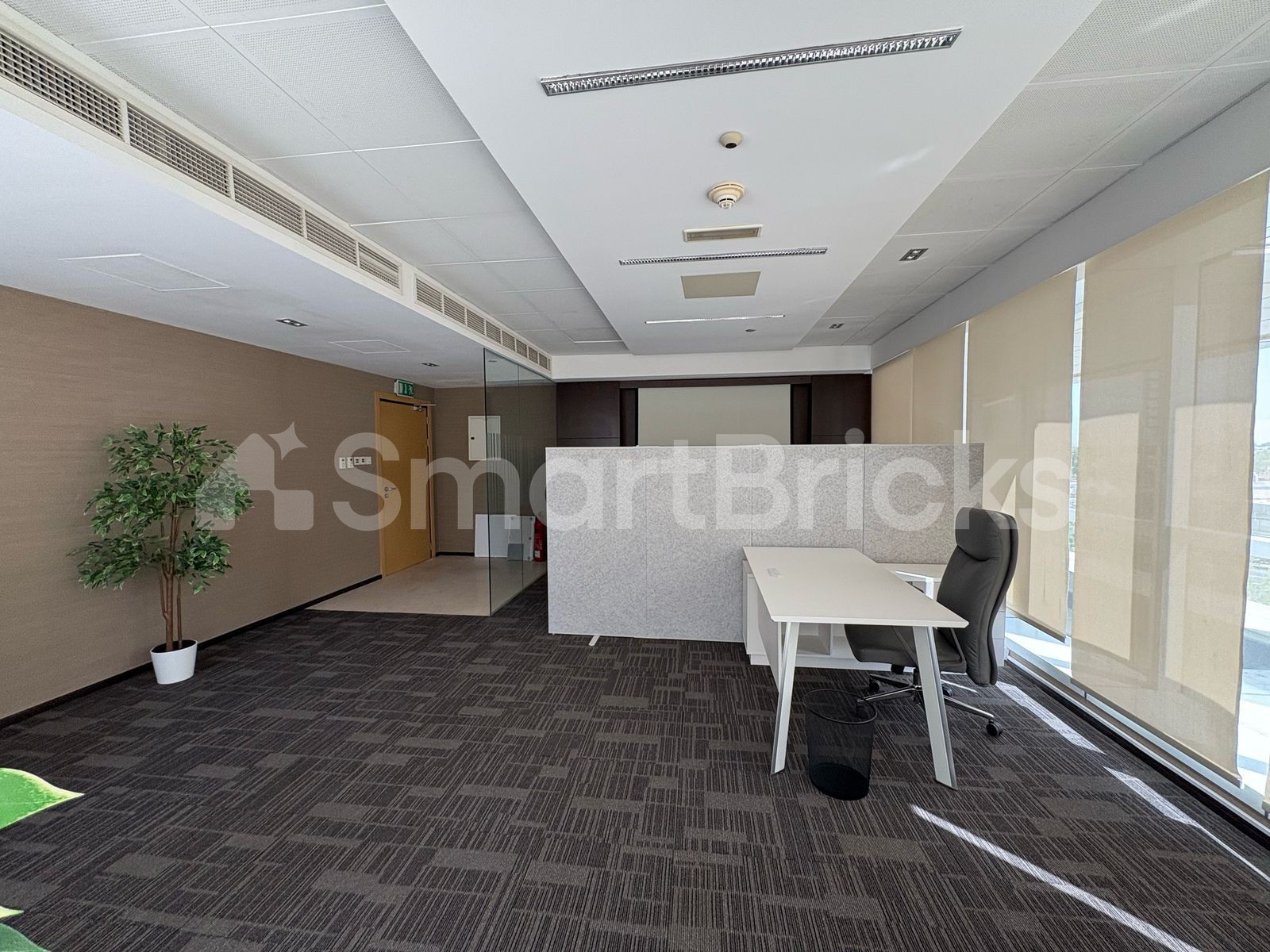 Upgraded | Furnished | Grade A | Prime Location