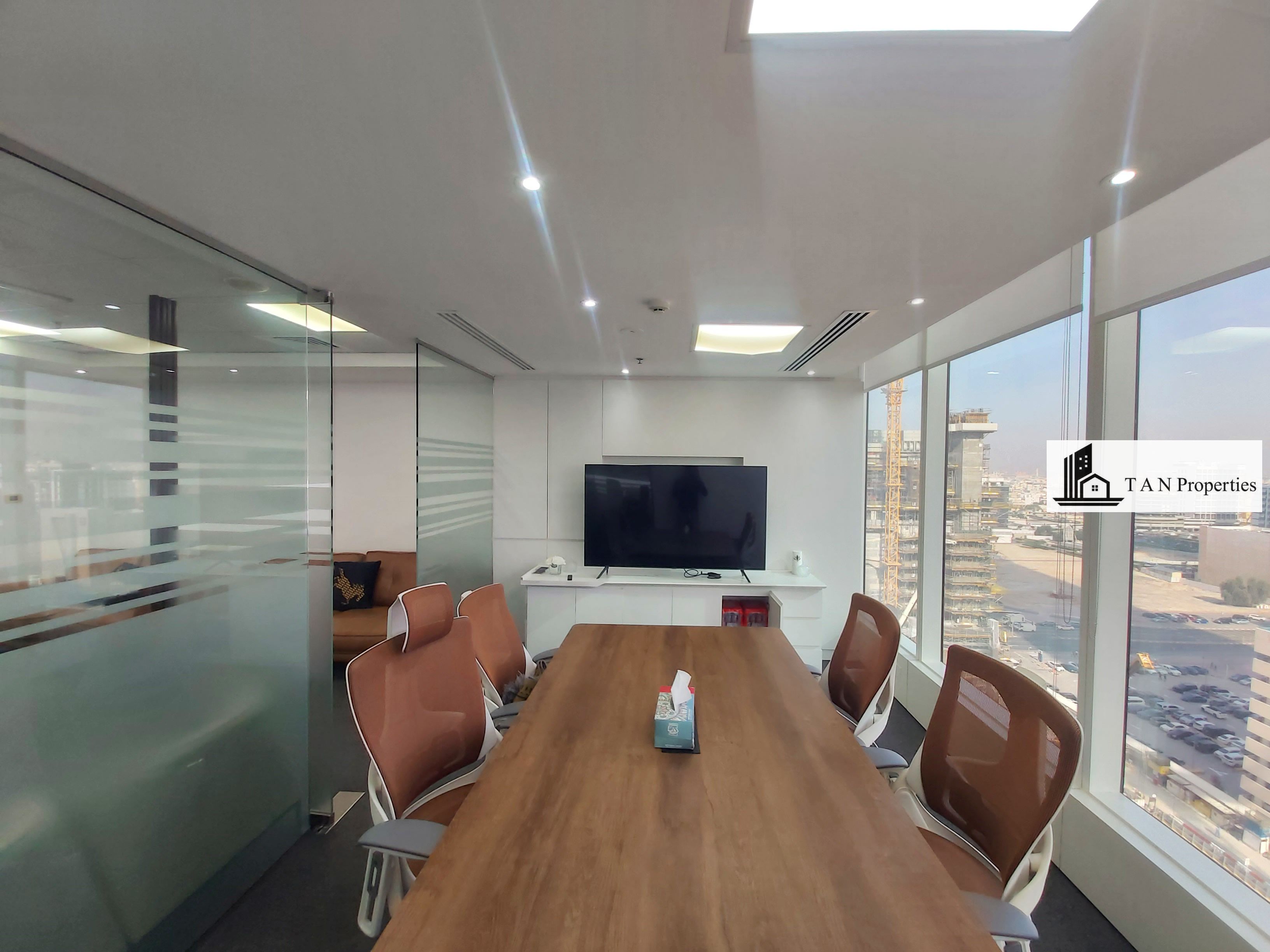 FULLY FITTED | SKYLINE VIEW | NEARBY METRO