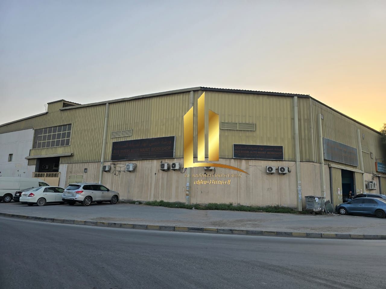 Warehouses for sale in Industrial Area 17, Sharjah