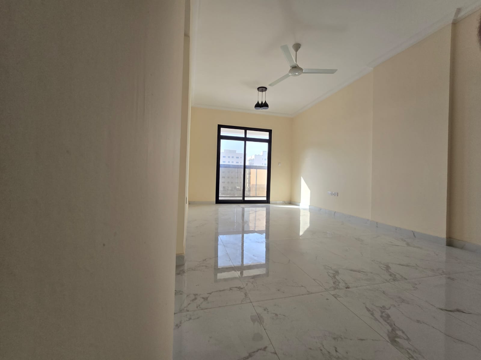 A prime rental opportunity in Al Jurf 3, directly behind the Chinese Market and near Al Qabail Discounts. A vibrant location with easy access to all d