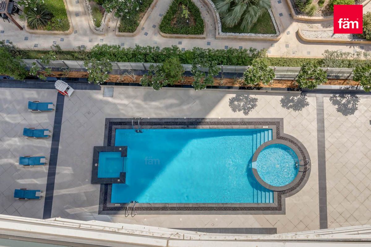 Stylish Furnished 1BR | Waves Business Bay