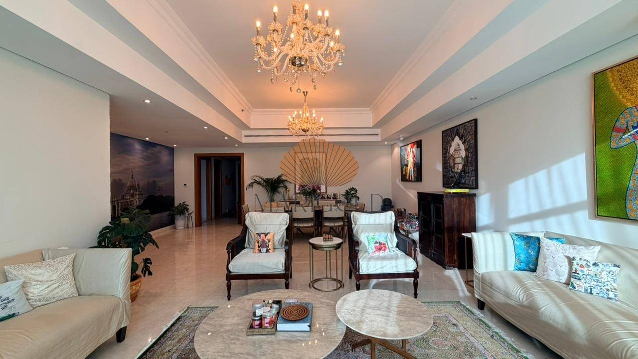 PERFECT FAMILY HOME | UPGRADED | MASSIVE