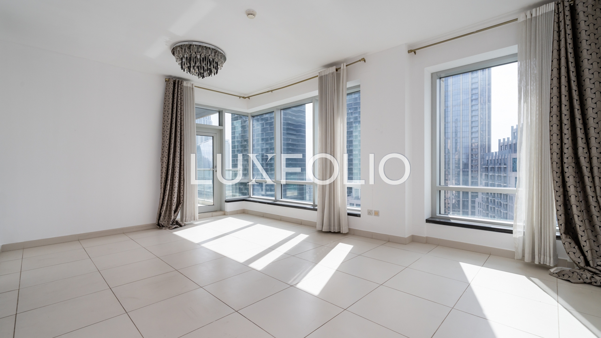Large Layout | Boulevard View | Exclusive