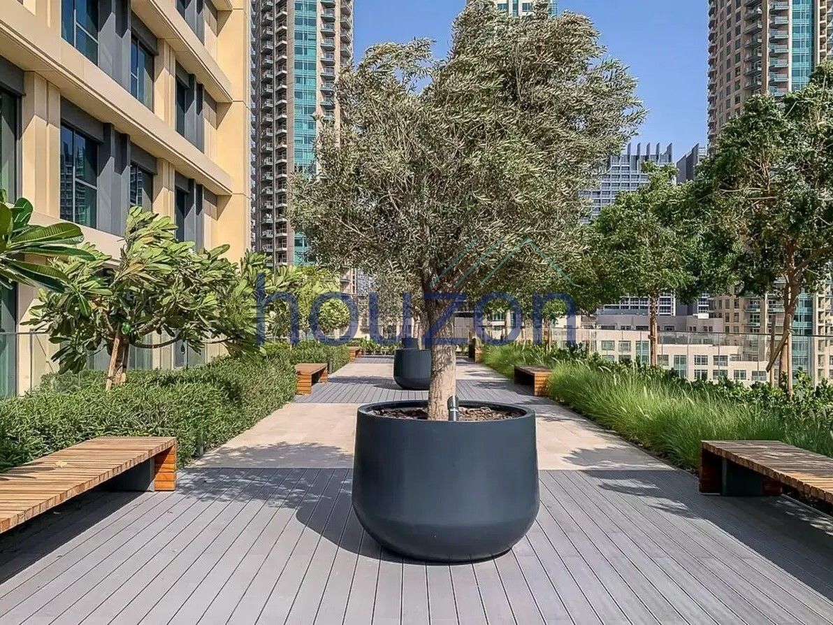 Furnished |2BR | Burj Khalifa View | Chiller Free