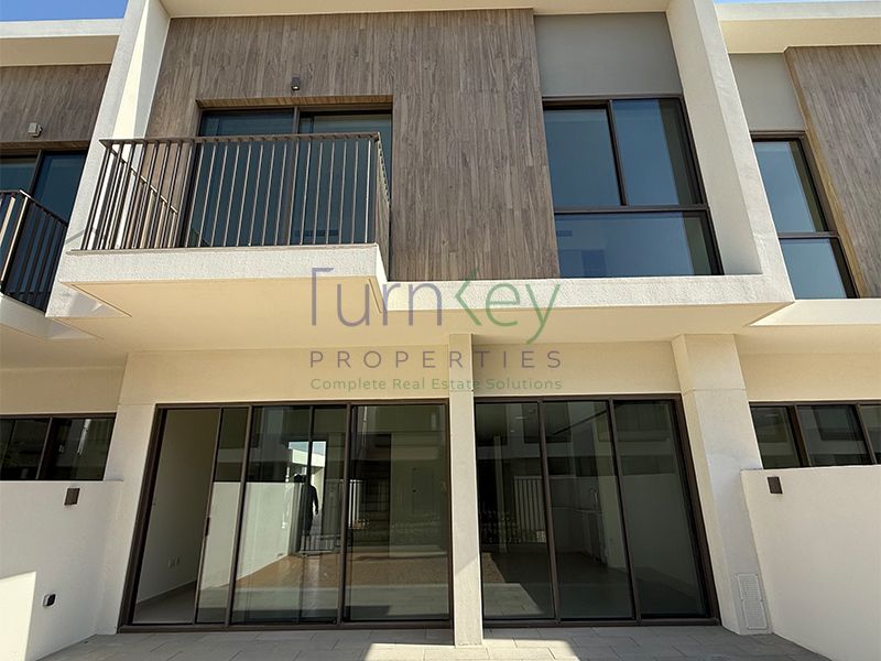 be 1st Tenants l Multiple Options l Near To Pool