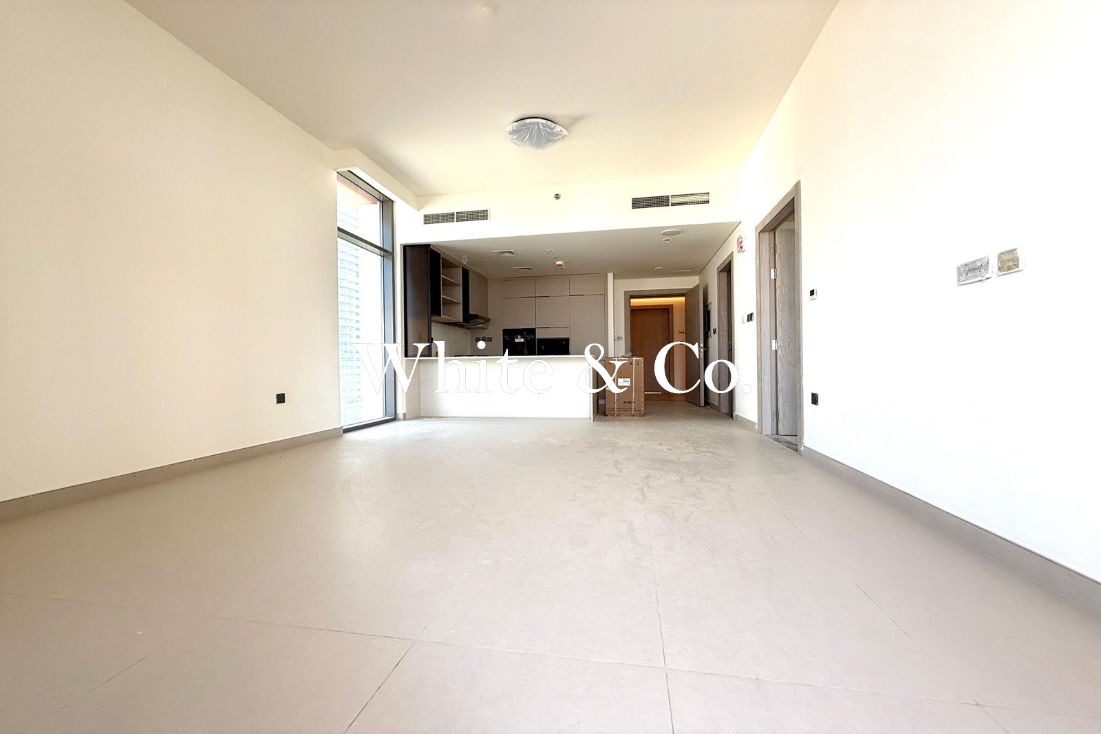 POOL VIEW | 1 BED 2 BATH | UNFURNISHED
