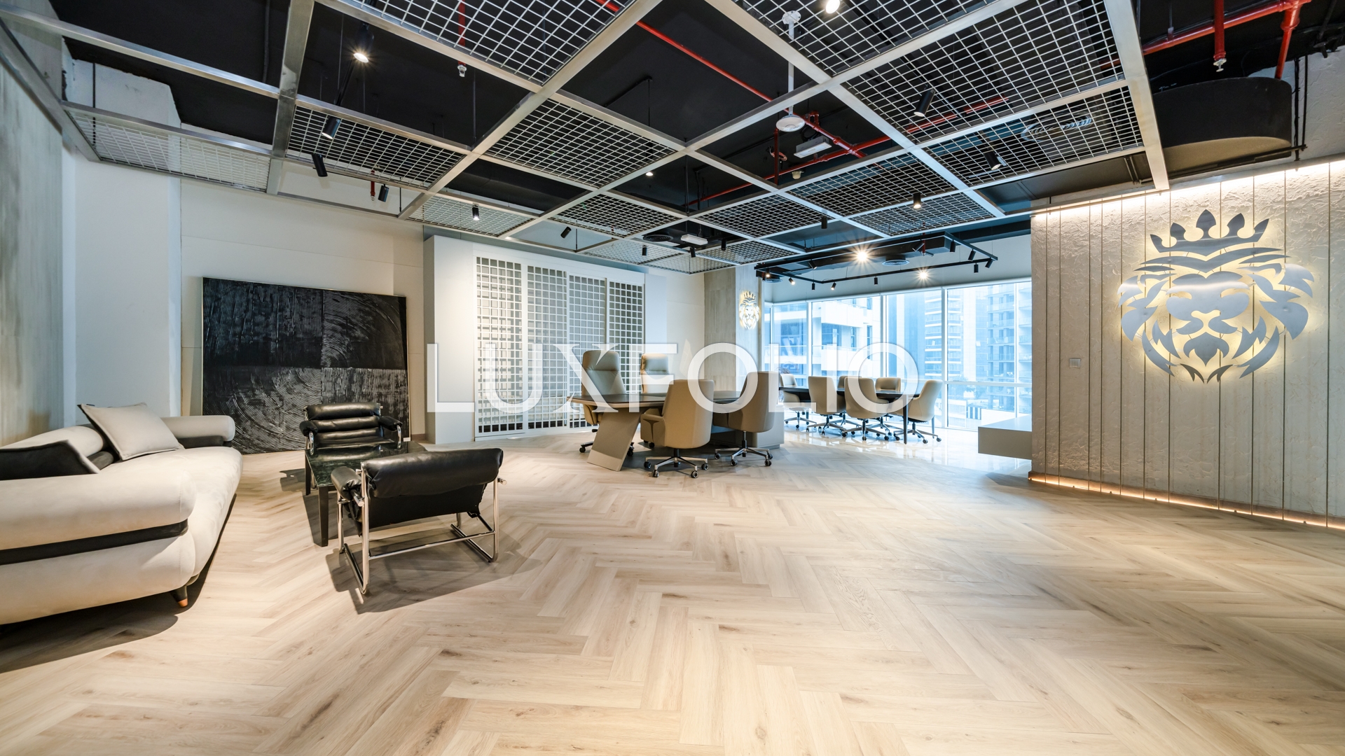 Half Floor | 14 x Parking | Luxury Furnished