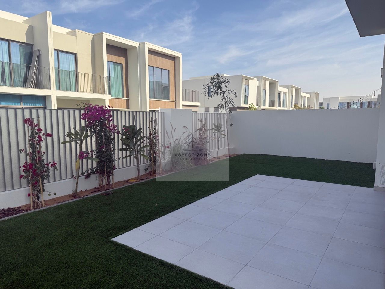 Landscaped I Full Villa Curtained I Close to pool