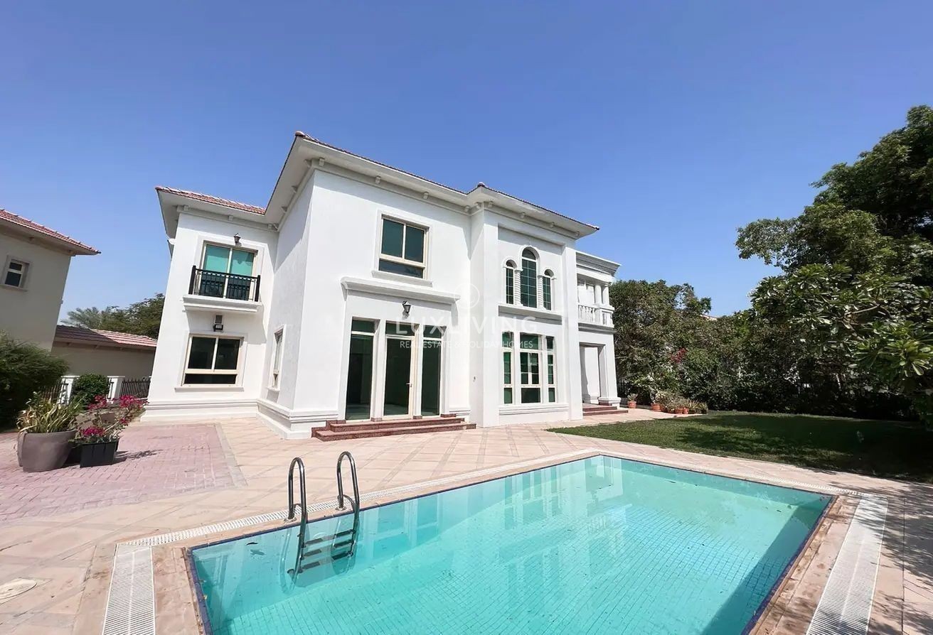 Vastu | Private Pool | Ready to move in