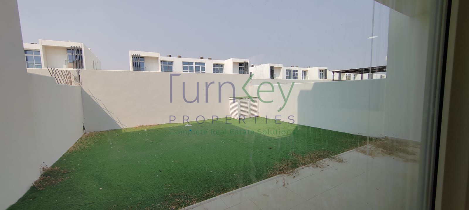 XU4BB | Single Row | Unfurnished